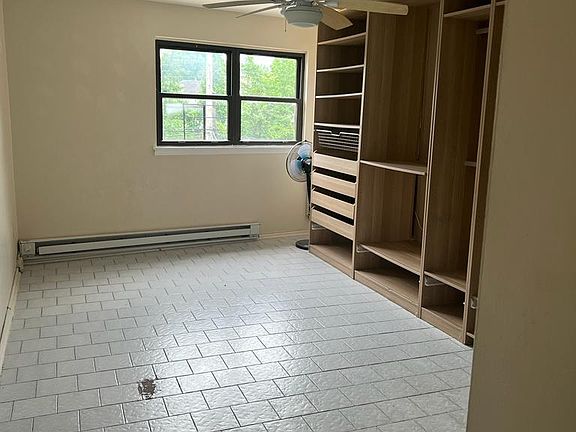5th image of 10 Jefferson Blvd APT 1