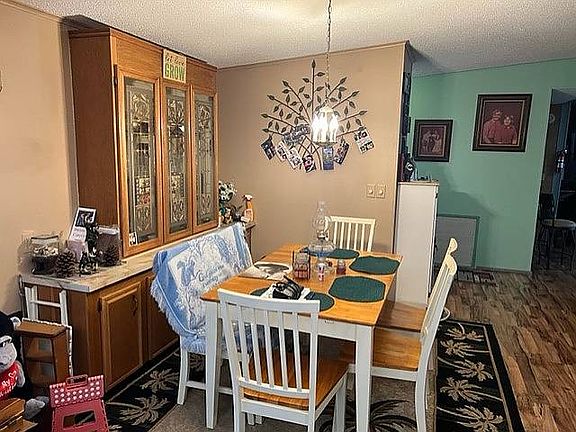 5th image of 909 King Orange Dr