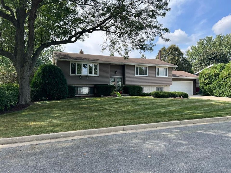 1st image of 6610 Schneider Pl