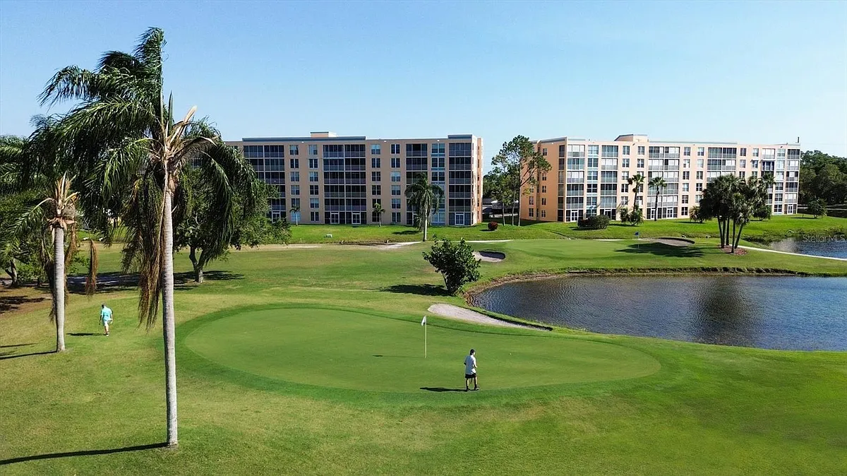 Photo 2 of 14 - 4460 Fairways Blvd #302 - Bradenton, FL Building Photo - 4460 Fairways Blvd #302