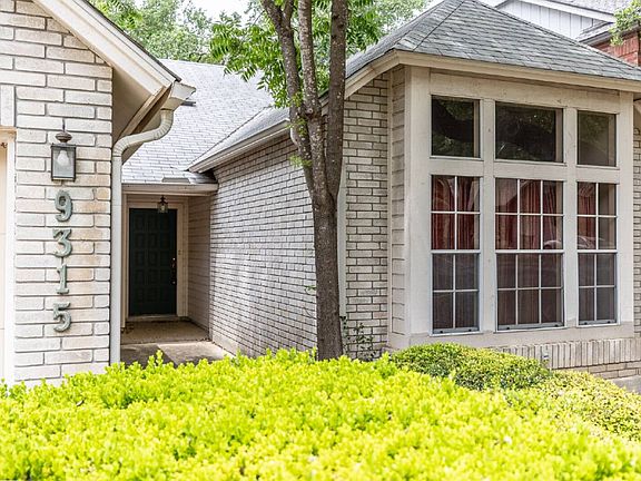 3rd image of 9315 Marblehill Dr