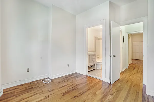 Rented by Compass | media 6