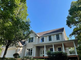 517 Cougar Trl E, Branson, MO 65616