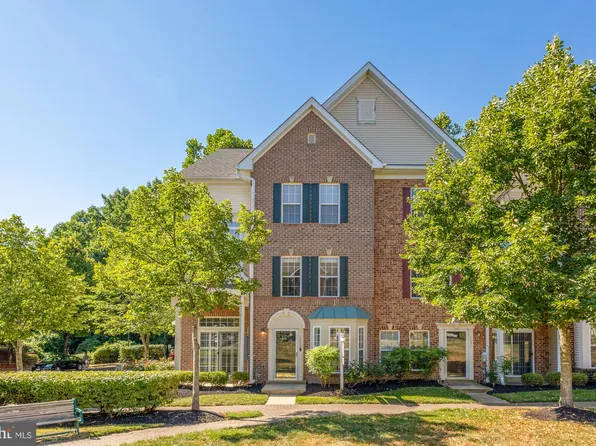 1523 Post Oak Dr #32, Bowie, MD 20721