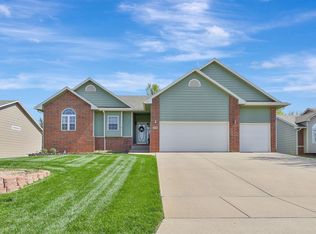 1774 E Lakeland Dr, El Dorado, KS 67042