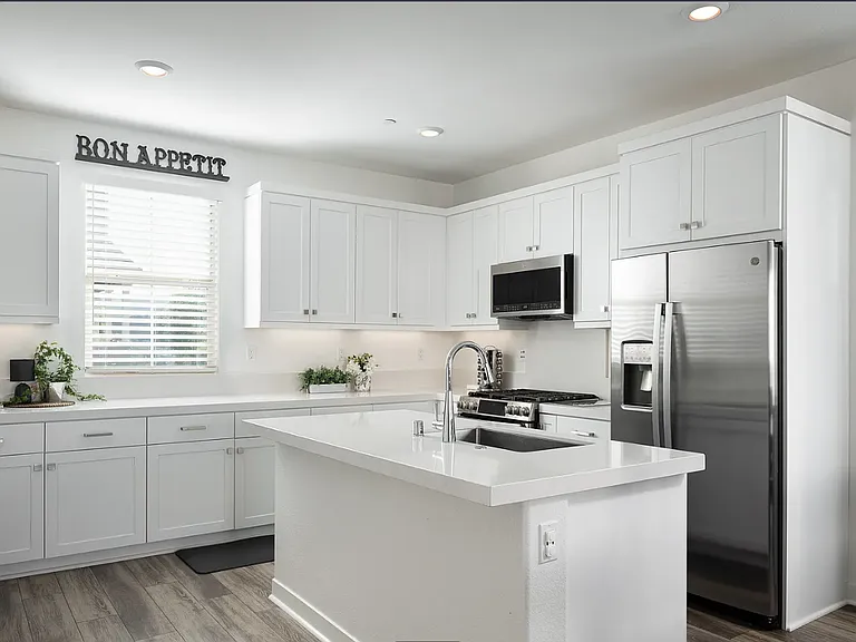 162 Juniper Dr — Photo 3