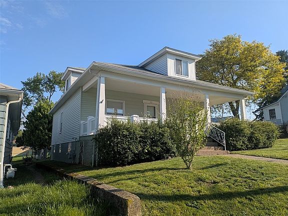 2nd image of 727 N 1st St