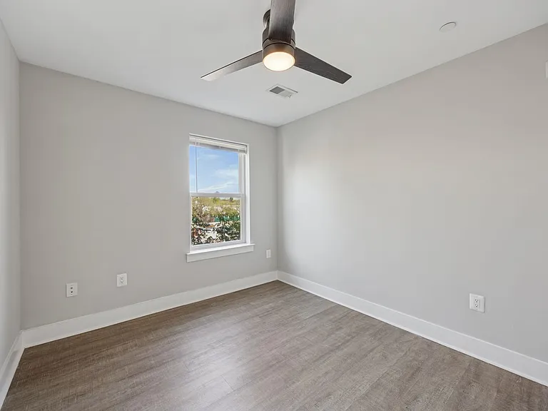 502 Gerhard Street — Photo 18