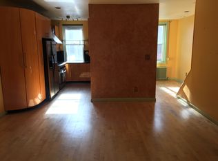 1040 N 3rd St, Philadelphia, PA 19123