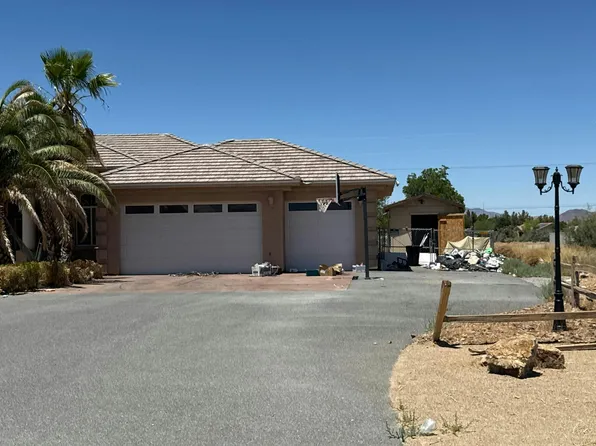 1870 S Manzanita Dr, Pahrump, NV 89048