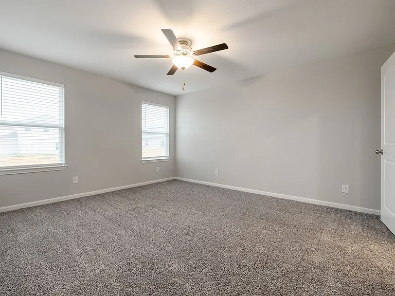 9234 Foxing Blf — Photo 13