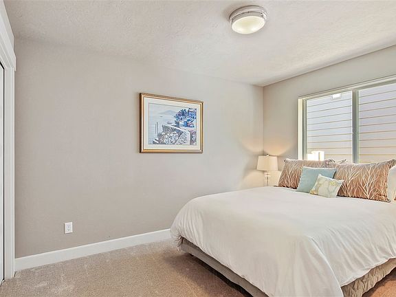 5th image of 5409 E 41st Ave
