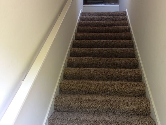 5th image of 728 SE 14th St APT A