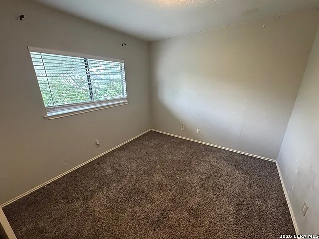 9839 Logans Ridge Dr — Photo 17