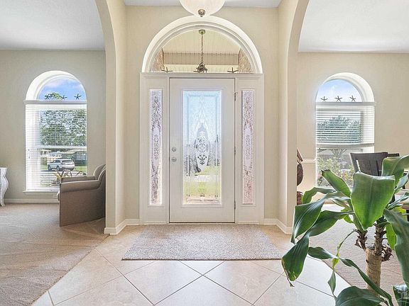 5th image of 3912 India Cv
