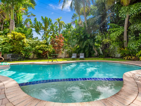 614 SE 5th Ct, Fort Lauderdale, FL 33301