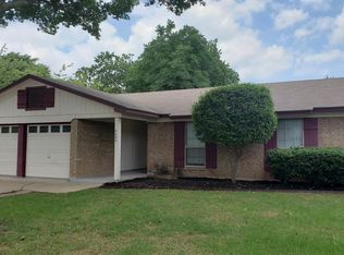 6645 Starnes Rd, Watauga, TX 76148