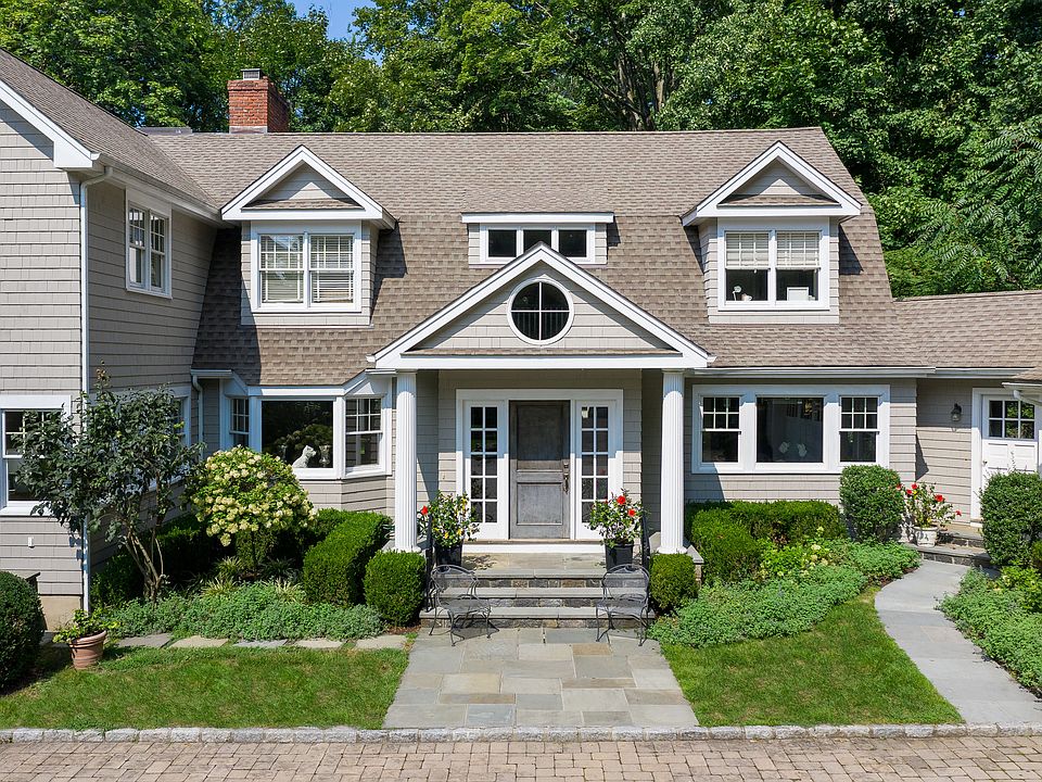 265 Grace Church Street