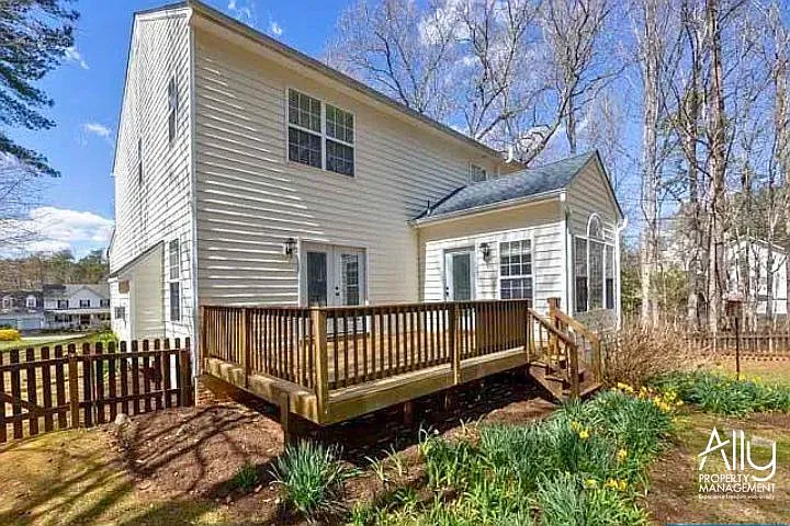 170 W Rosewood Dr — Photo 54
