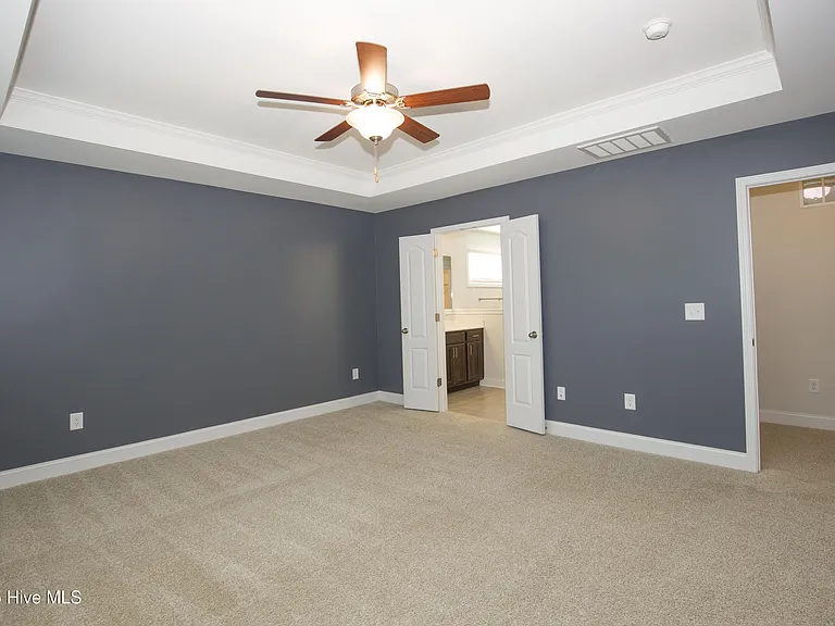 660 Avenue Of The Carolinas — Photo 49