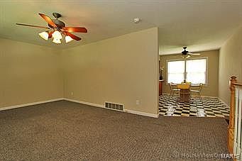 4th image of 1317 Henderson Ave