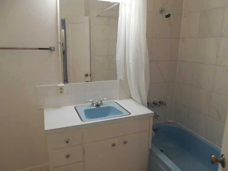 1819 W Riverside Ave #3 — Photo 11