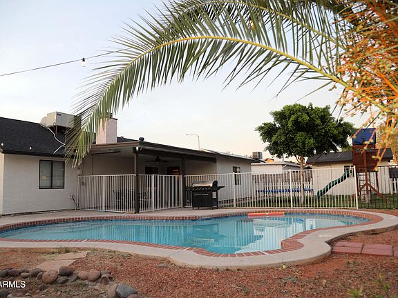 2nd image of 6231 E INGLEWOOD Street