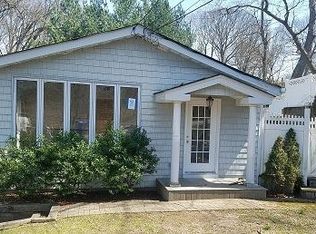 59 Alder Dr, Kings Park, NY 11754