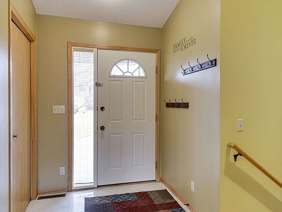 4th image of 38197 Casselberry Dr