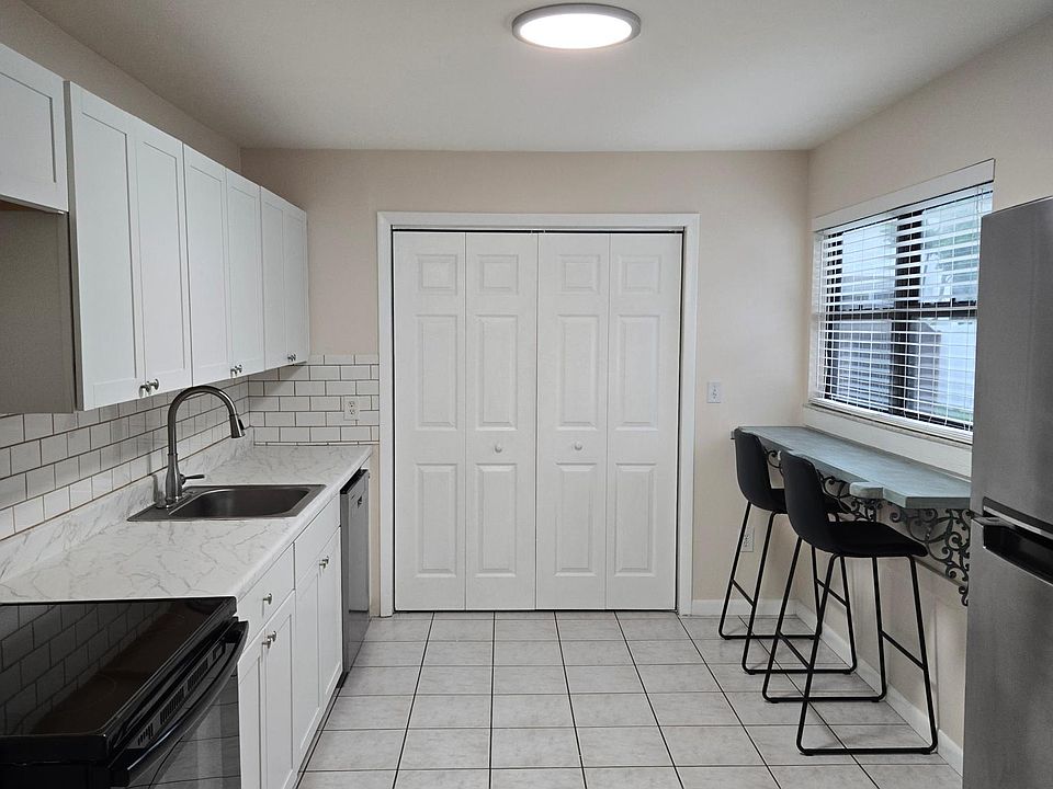 1st image of 3612 S Hesperides St