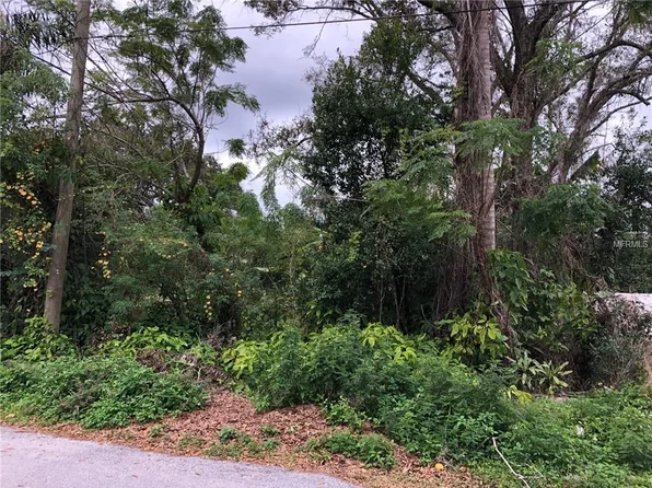 62 Tucker Ave, Sarasota, FL 34232