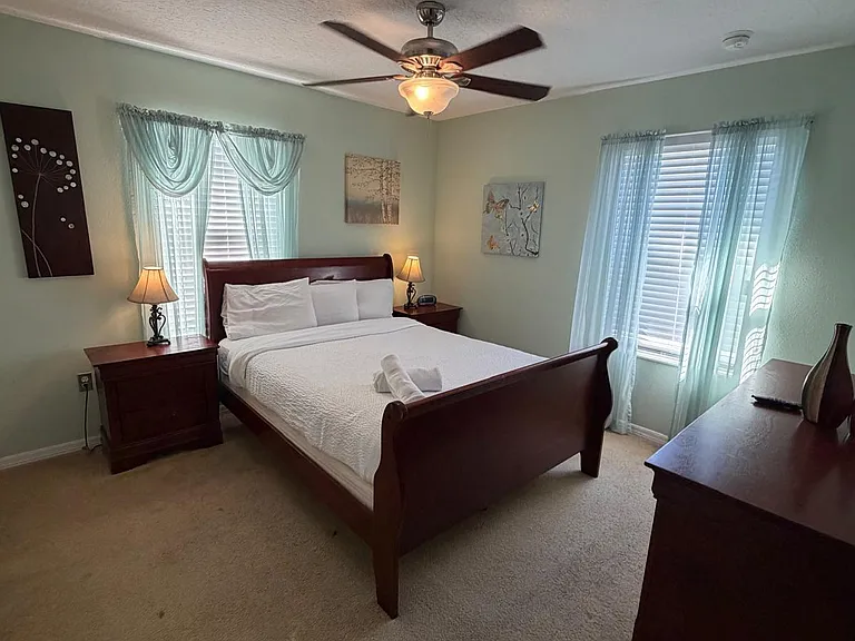 Willow View Dr — Photo 2