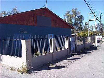 2nd image of 7529 Isleta Blvd SW