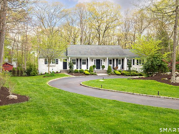 2nd image of 59 Rising Ridge Road