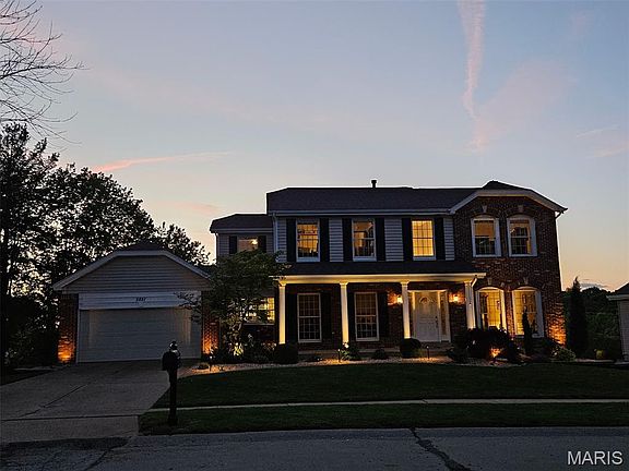 2nd image of 2821 Championship Blvd