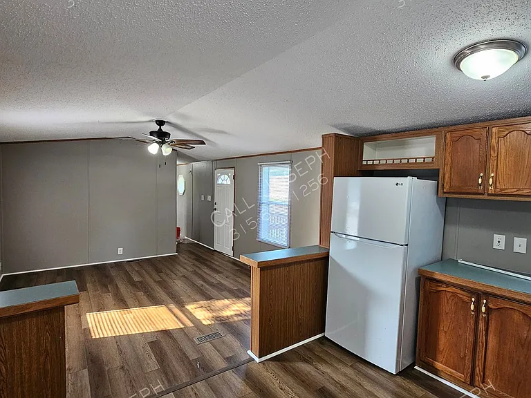 6120 Rock Cut Rd #70 — Photo 2