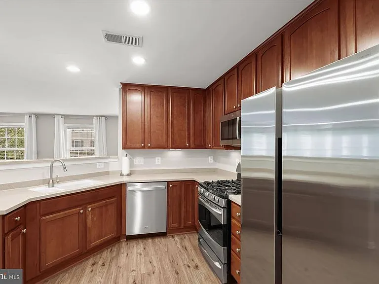 11214 Wortham Crest Cir — Photo 24