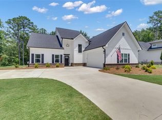 147 Wolf Creek Cv, Lagrange, GA 30240