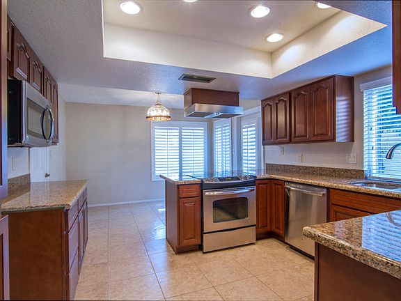 3rd image of 2331 S Paseo Loma Cir