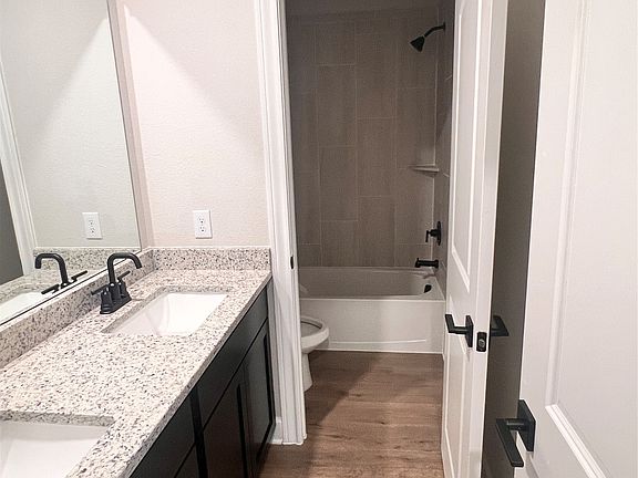 4th image of 1216 Princeton Hts