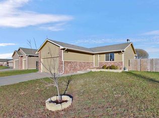 1702 N Decker St, Wichita, KS 67235