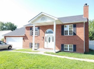 1902 Marseilles Dr, Cahokia, IL 62206