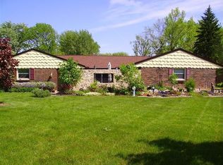 7400 Eagle Creek Dr, Dayton, OH 45459