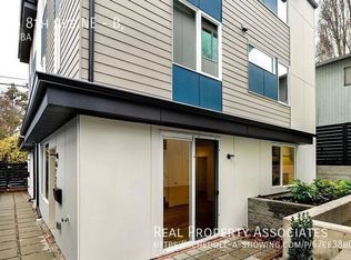 4725 8th Ave NE #B, Seattle, WA 98105