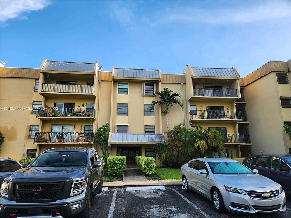 1st image of 10431 N Kendall Dr APT D101