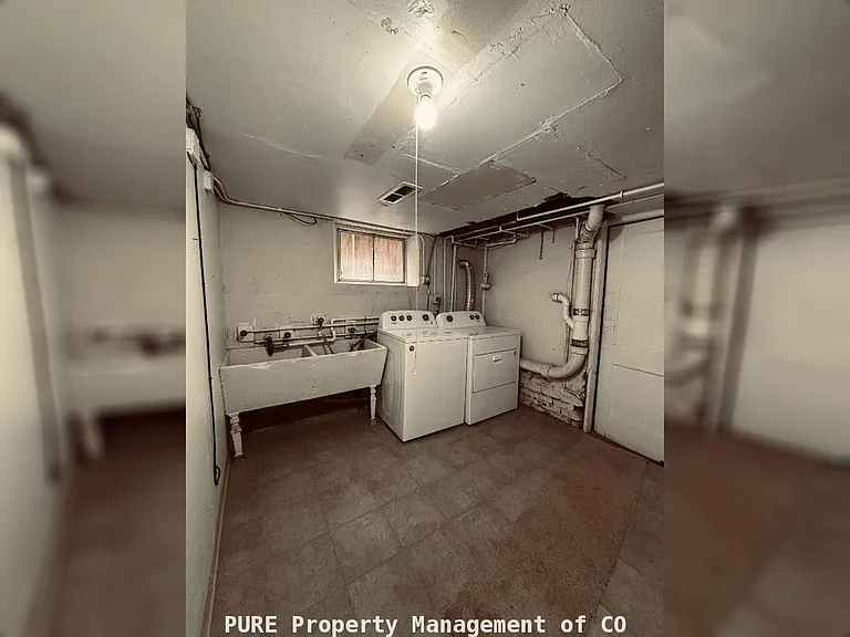 2751 W Denver Pl — Photo 17