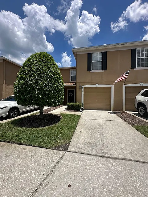 3 bed, 2.5 bath, 1536 sqft, $1,950 — Photo 1