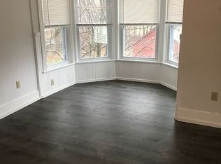 34 Bannister Hill Rd, Pownal, VT 05261