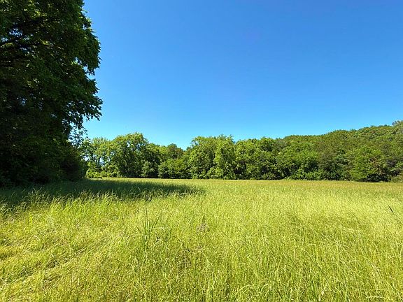 4th image of Locust Grove Rd