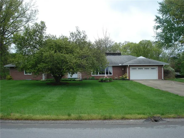 16 Winter Rd, New Castle, PA 16101